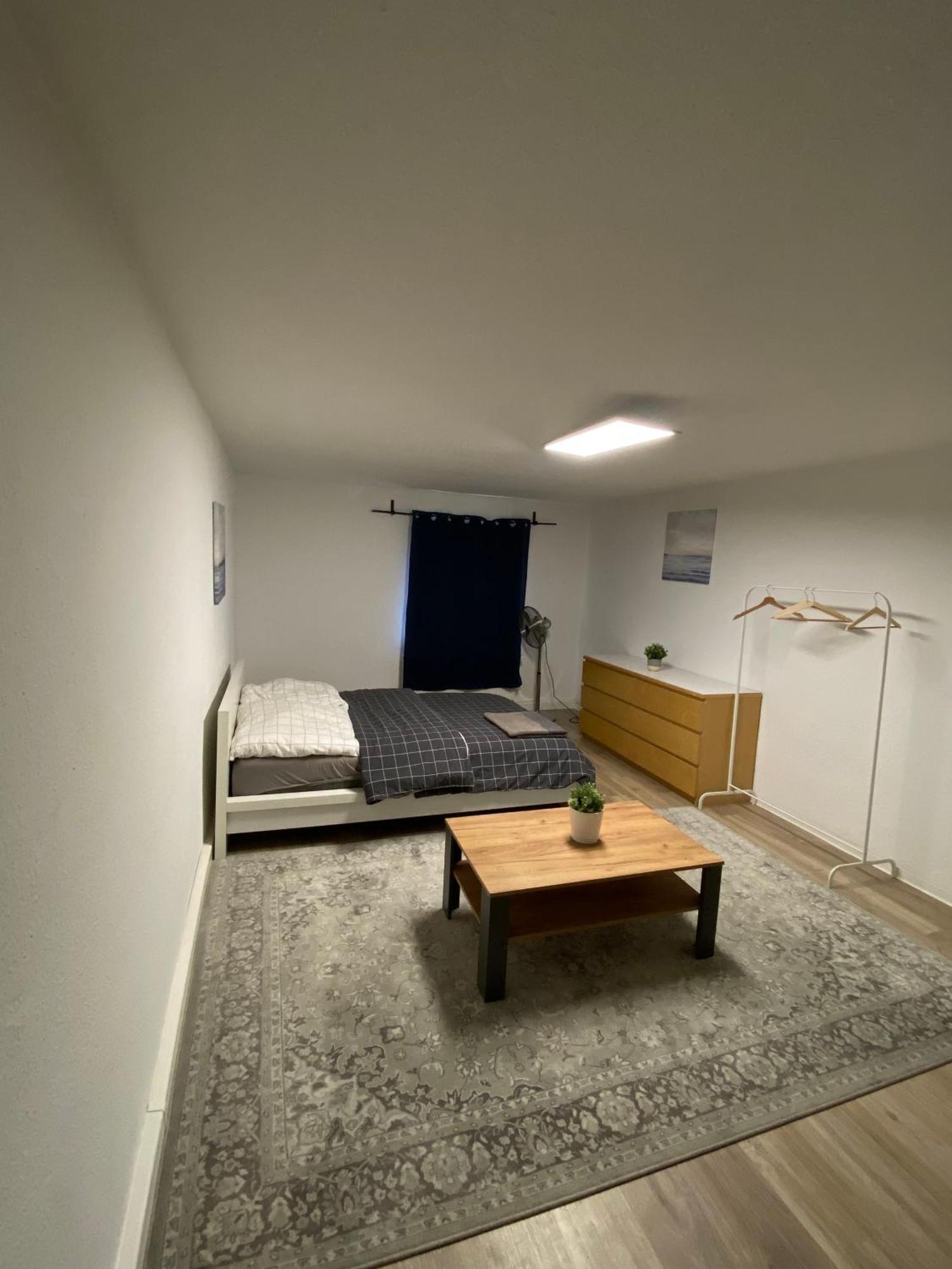 Zimmer In Freital Hotel Buitenkant foto